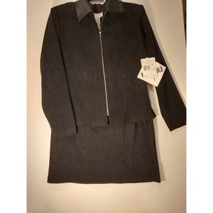Jaclyn Smith Classic 2 piece Jacket and Skirt, Black Sz 8 NWT